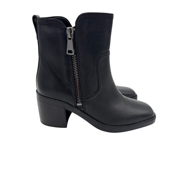 Naturalizer Emmy ankle boot black leather, size 7M - Picture 4 of 9